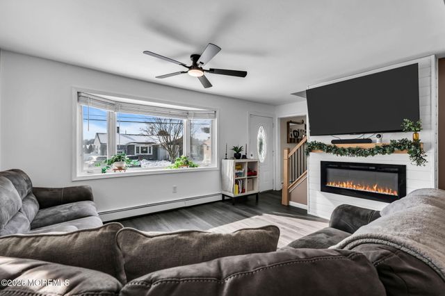 368 Sweetbriar Street, Keyport, NJ 07735