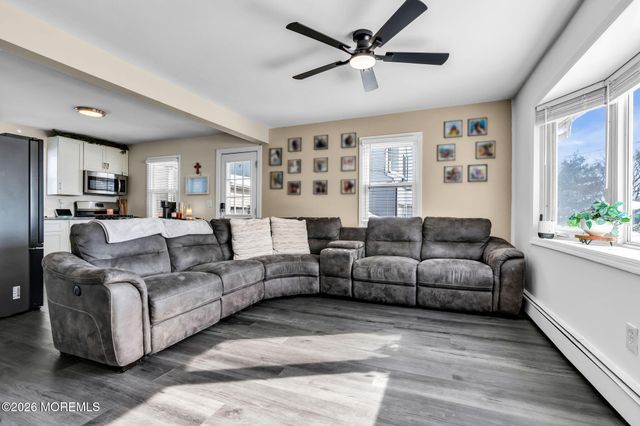 368 Sweetbriar Street, Keyport, NJ 07735