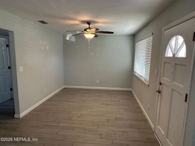 825 14TH Avenue N, Jacksonville Beach, FL 32250