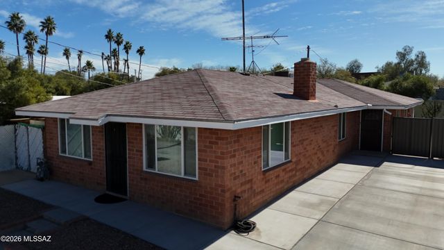 2532 E Silver Street, Tucson, AZ 85716