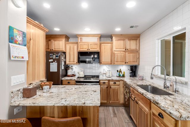 2532 E Silver Street, Tucson, AZ 85716