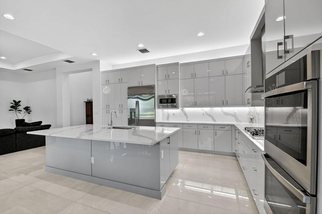 11110 Glen Orchard Ln, Boynton Beach, FL 33473