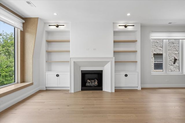 3739 N Clifton Avenue 3, Chicago, IL 60613