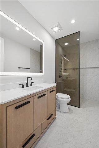 3739 N Clifton Avenue 3, Chicago, IL 60613