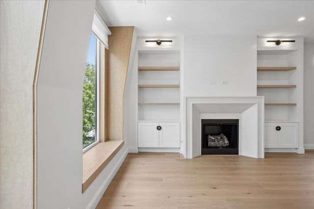 3739 N Clifton Avenue 3, Chicago, IL 60613
