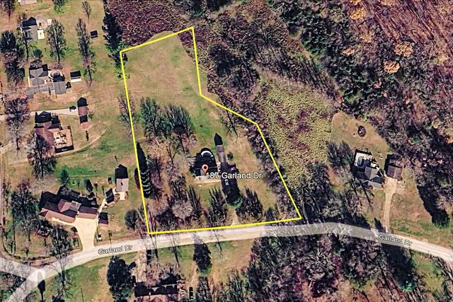 187 Garland Dr, Pulaski, TN 38478