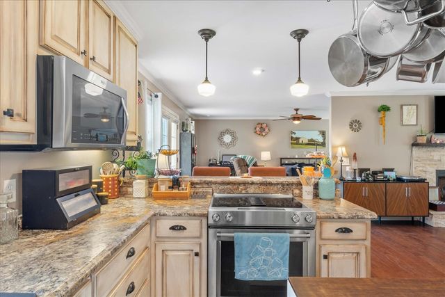 187 Garland Dr, Pulaski, TN 38478