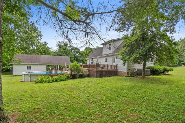 187 Garland Dr, Pulaski, TN 38478