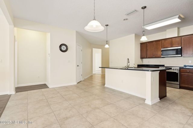 846 MOSSWOOD CHASE Street, Orange Park, FL 32065