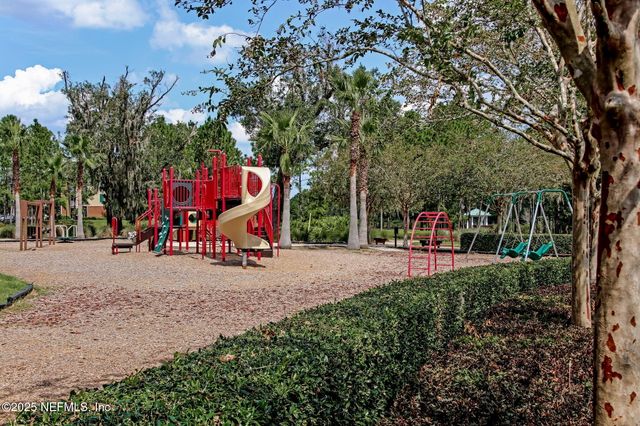 846 MOSSWOOD CHASE Street, Orange Park, FL 32065