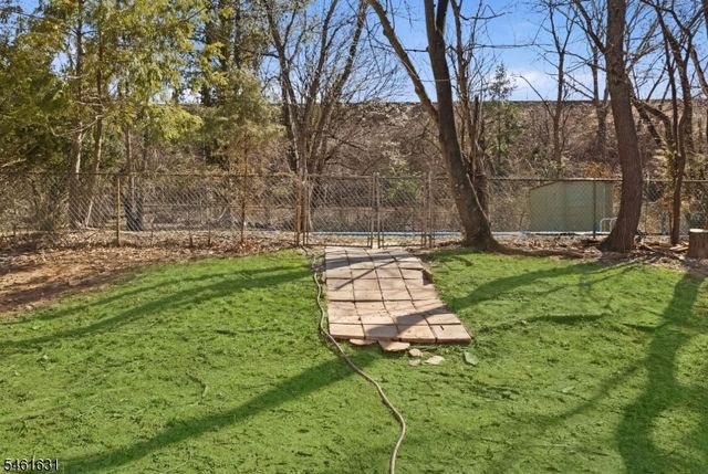 39 Gage Rd, East Brunswick Twp., NJ 08816