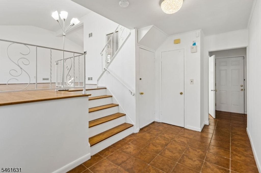 39 Gage Rd, East Brunswick Twp., NJ 08816 — photo 2