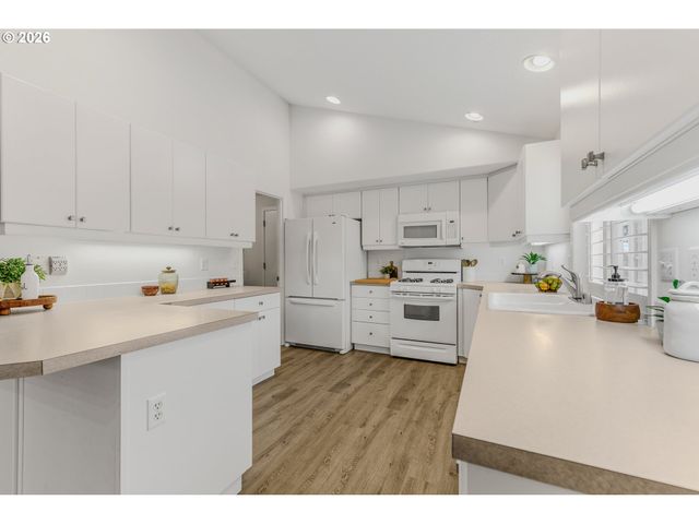 15802 Se 27TH Cir, Vancouver, WA 98683