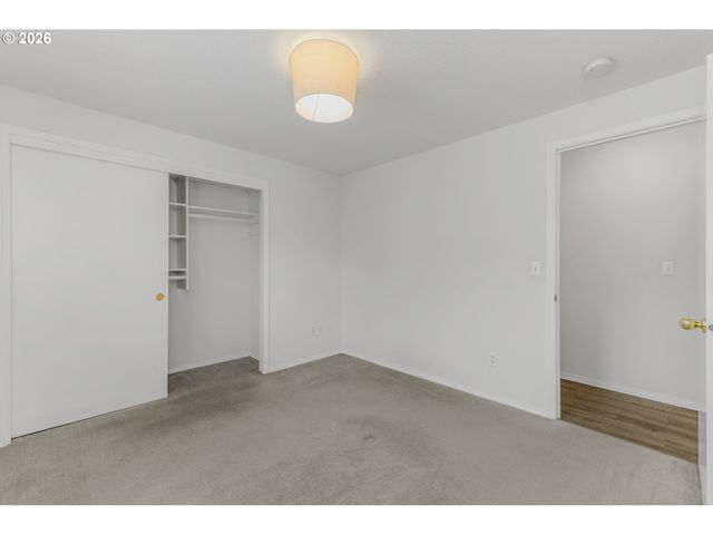 15802 Se 27TH Cir, Vancouver, WA 98683