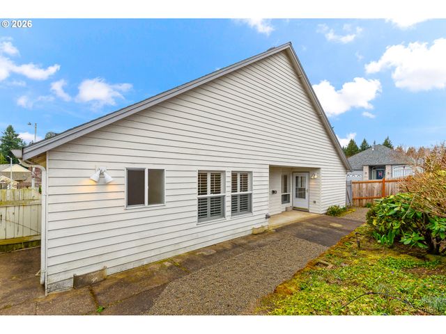 15802 Se 27TH Cir, Vancouver, WA 98683