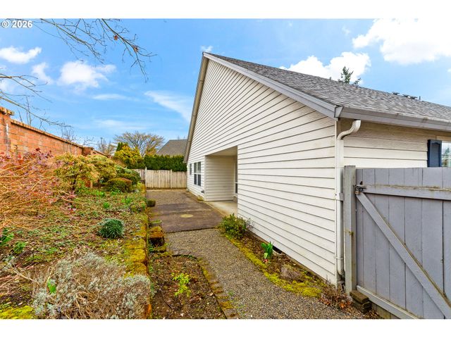 15802 Se 27TH Cir, Vancouver, WA 98683