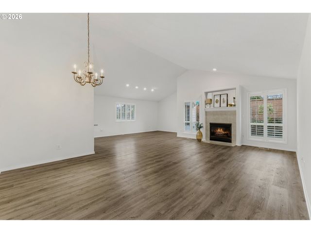 15802 Se 27TH Cir, Vancouver, WA 98683