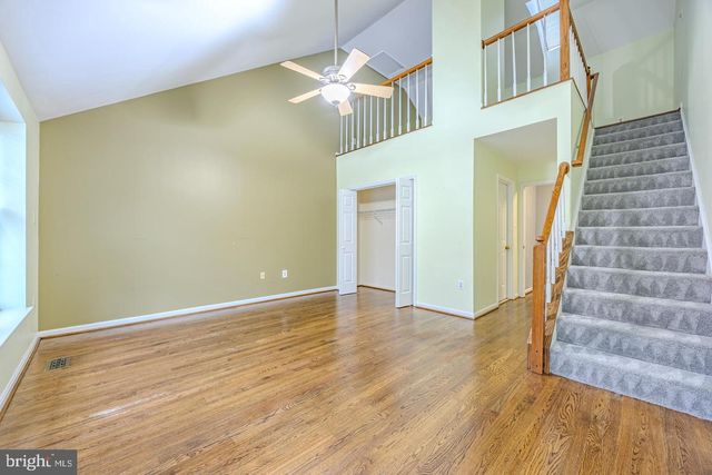 8200 MAPLE RIDGE AVE, Springfield, VA 22153
