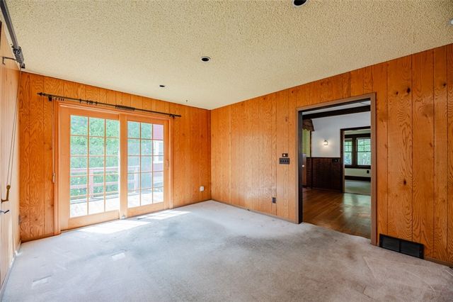 239 Navarre Road, Rochester, NY 14621
