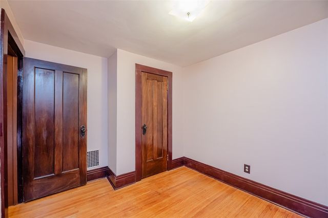 239 Navarre Road, Rochester, NY 14621