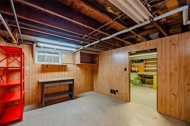 239 Navarre Road, Rochester, NY 14621