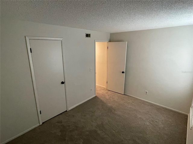 14308 HANGING MOSS CIRCLE 101, Tampa, FL 33613