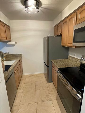 14308 HANGING MOSS CIRCLE 101, Tampa, FL 33613