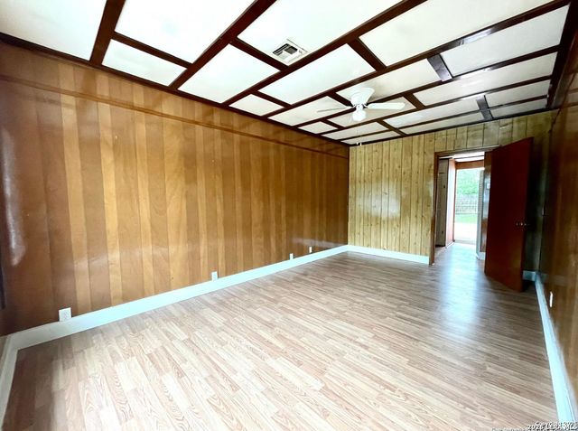 407 CICERO DR, San Antonio, TX 78218