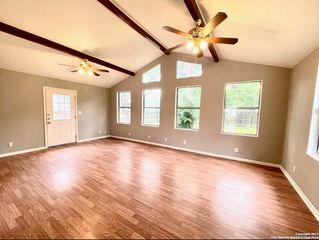 407 CICERO DR, San Antonio, TX 78218