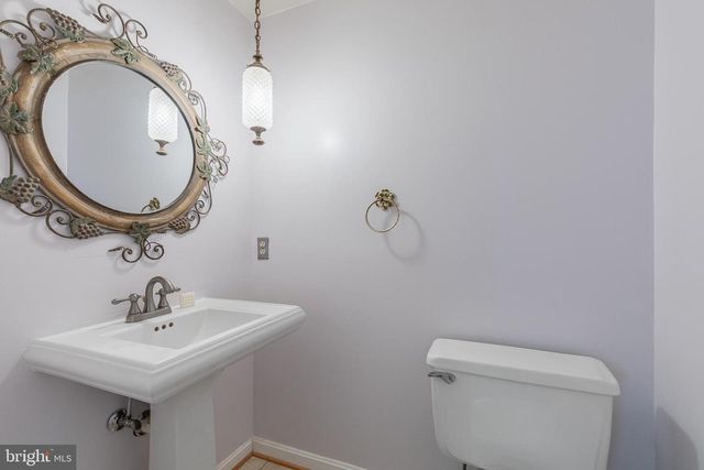 4054 41ST ST, Mclean, VA 22101