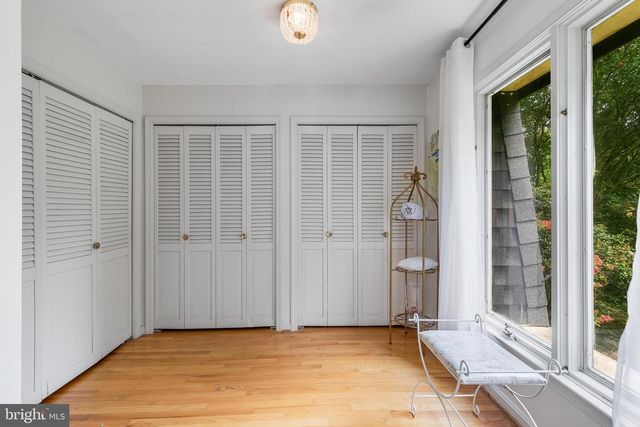 4054 41ST ST, Mclean, VA 22101