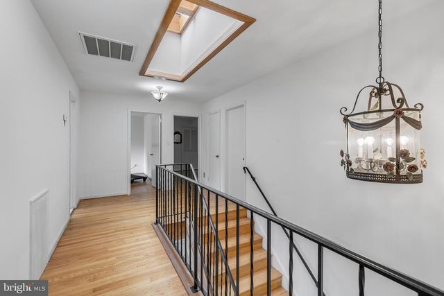 4054 41ST ST, Mclean, VA 22101