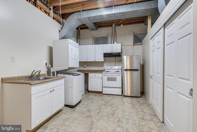 4054 41ST ST, Mclean, VA 22101