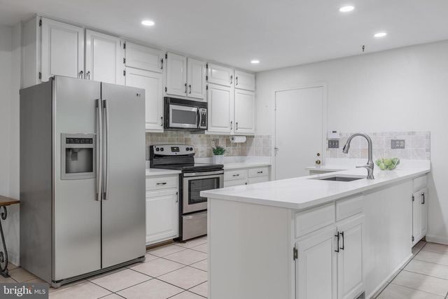 4054 41ST ST, Mclean, VA 22101