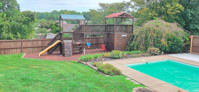 509 Mount Ashley Road, Evansville, IN 47711