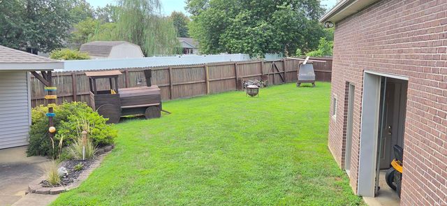 509 Mount Ashley Road, Evansville, IN 47711