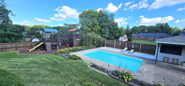 509 Mount Ashley Road, Evansville, IN 47711