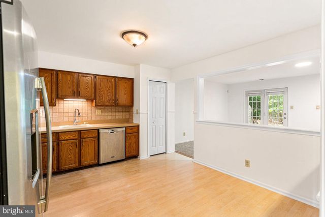 302 BERKSHIRE WAY, Marlton, NJ 08053