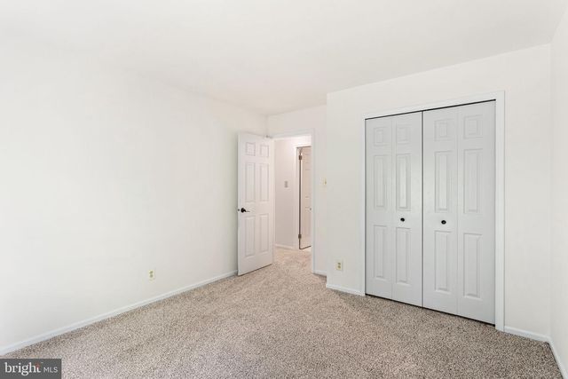 302 BERKSHIRE WAY, Marlton, NJ 08053