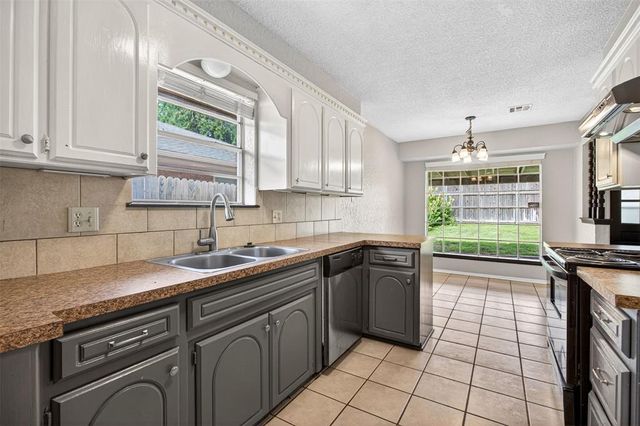 3604 Banner Avenue, Edmond, OK 73013