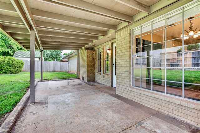3604 Banner Avenue, Edmond, OK 73013