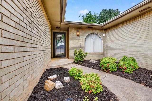 3604 Banner Avenue, Edmond, OK 73013