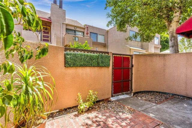 25761 Le Parc 72, Lake Forest, CA 92630