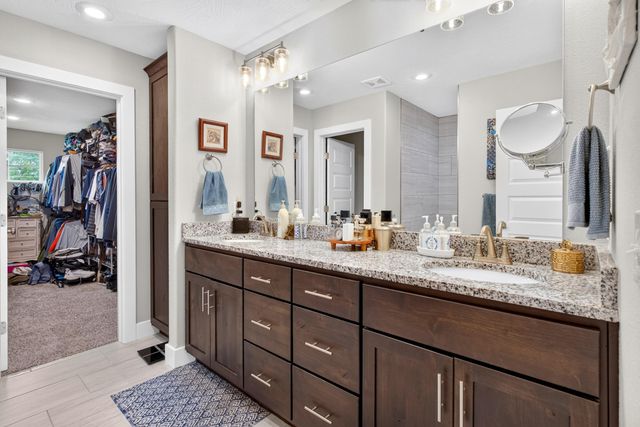 6066 S Crescent Road, Brookline, MO 65619