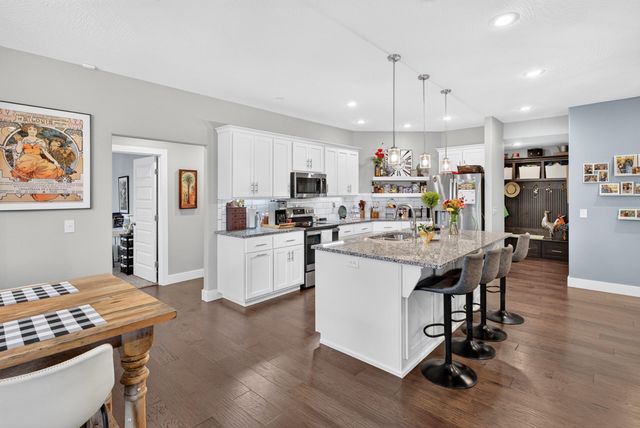 6066 S Crescent Road, Brookline, MO 65619