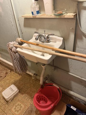 139-03 Franklin Avenue, Flushing, NY 11355