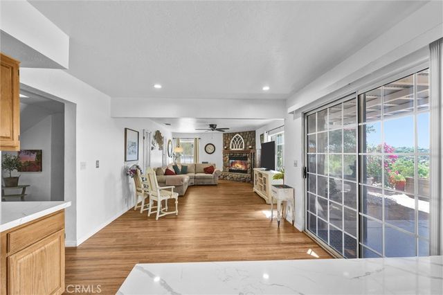 35120 Calle Nopal, Temecula, CA 92592