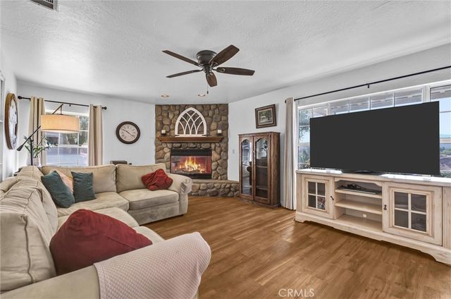 35120 Calle Nopal, Temecula, CA 92592