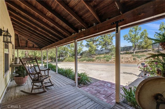 35120 Calle Nopal, Temecula, CA 92592