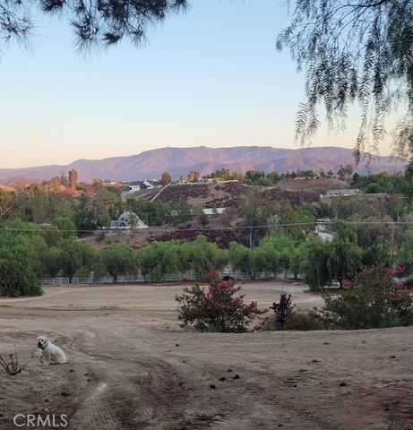 35120 Calle Nopal, Temecula, CA 92592